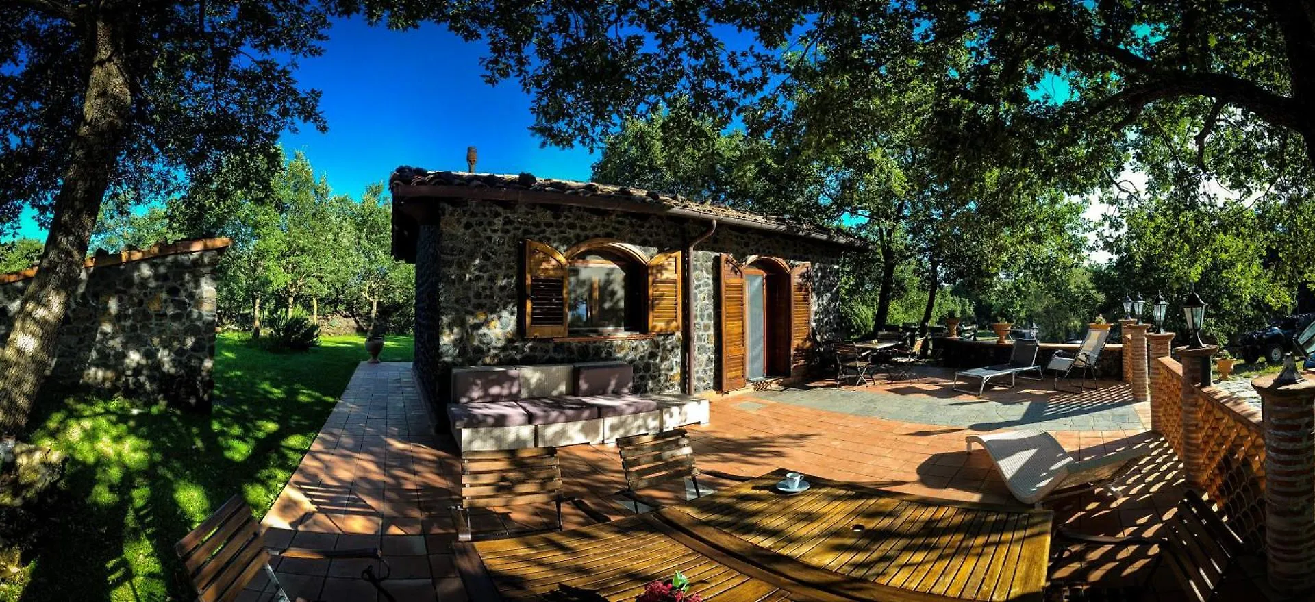 Etna Bungalow - Claudio contacts